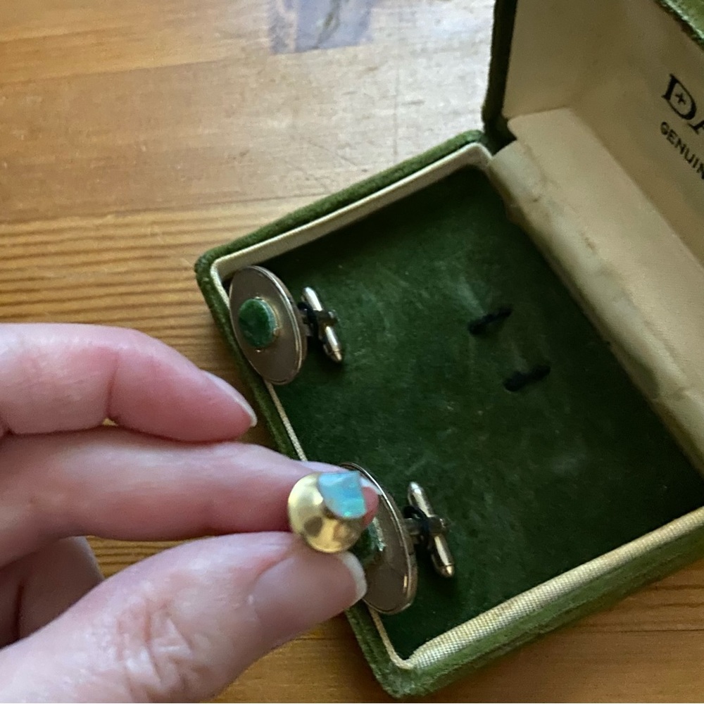 Vintage DANTE Gold Tone Cufflinks & Tie Tack Set with Genuine Jade In Velvet Box - Picture 11 of 16